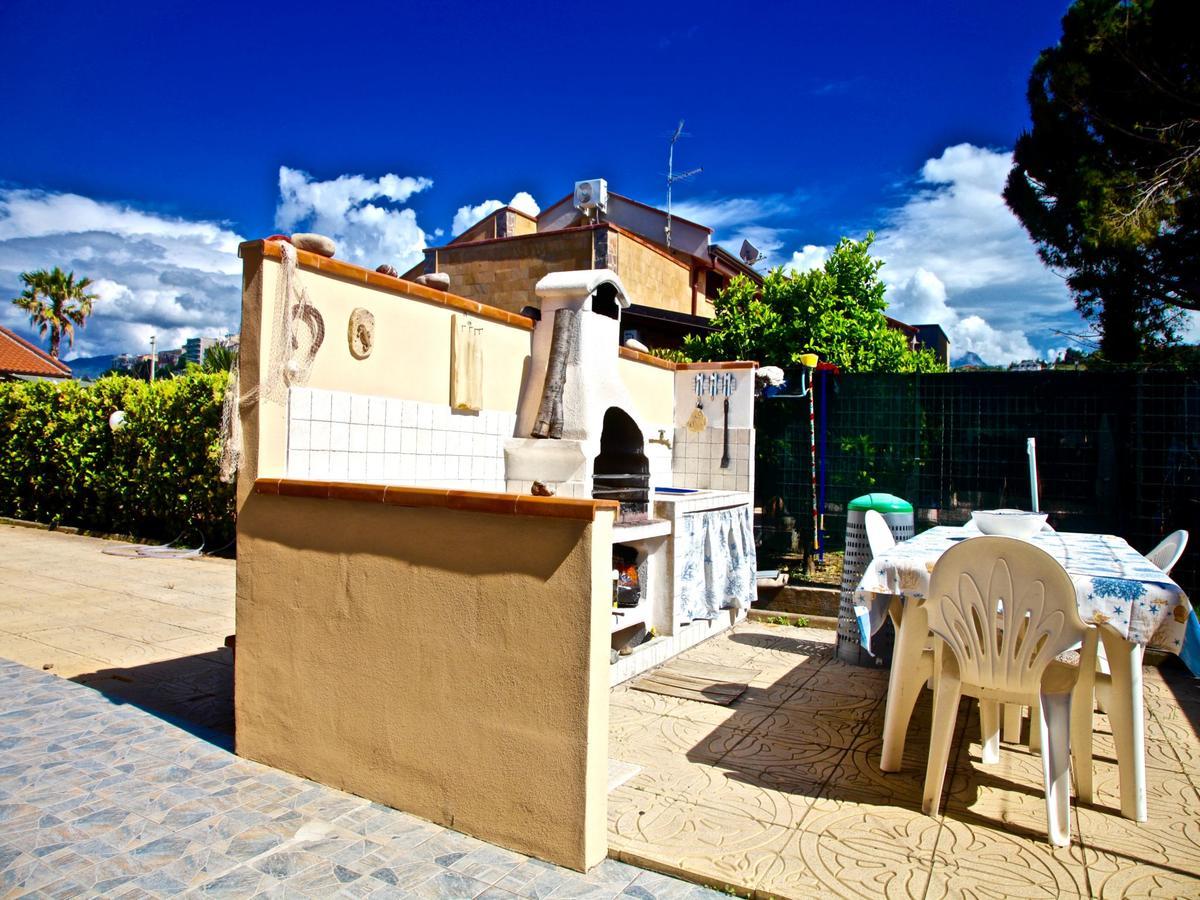 Appartement Acasaammari à Campofelice Di Roccella Extérieur photo